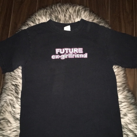 ✨ FREE W/ BUNDLE ✨ FUTURE ex-girlfriend tee - Picture 2 of 4